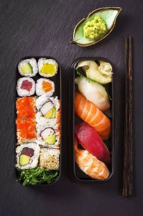 掌握日式寿司料理技巧，美味寿司轻松做！