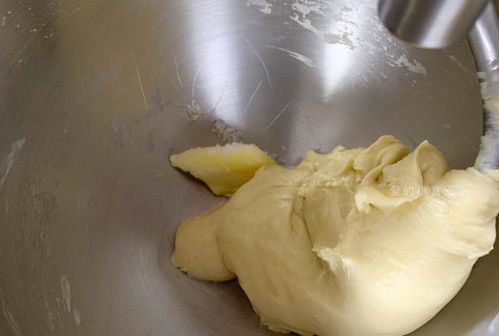 如何做松软的面包窍门，如何轻松制作松软可口的面包！